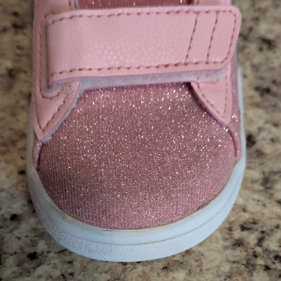 Puma Kids Pink Sneakers - Picture 9 of 9